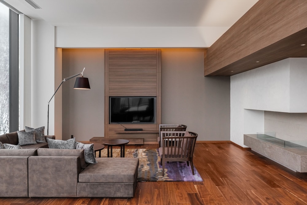 4ベッドルーム ペントハウスレジデンス リビング エリア5 | ザ・ヴェール・ルスツ