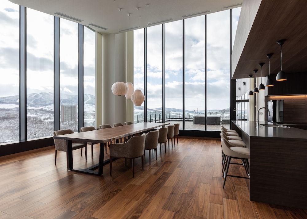 4ベッドルーム ペントハウスレジデンス リビング エリア6 | ザ・ヴェール・ルスツ