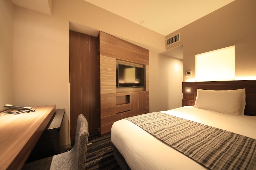 セミダブルルーム 禁煙 | ホテルサンルート銀座