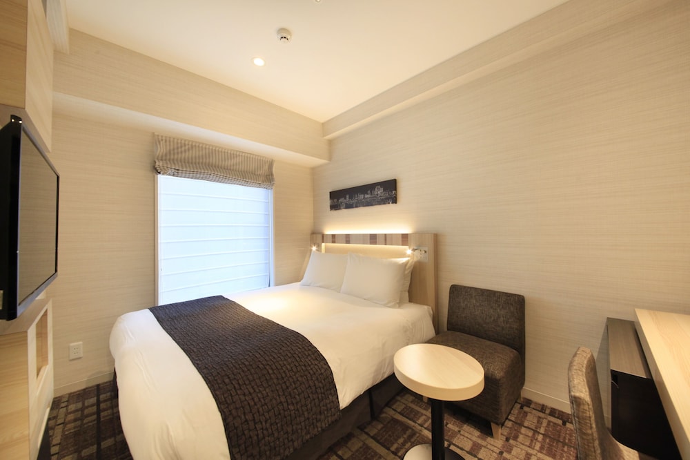 ダブルルーム 禁煙 | ホテルサンルート銀座