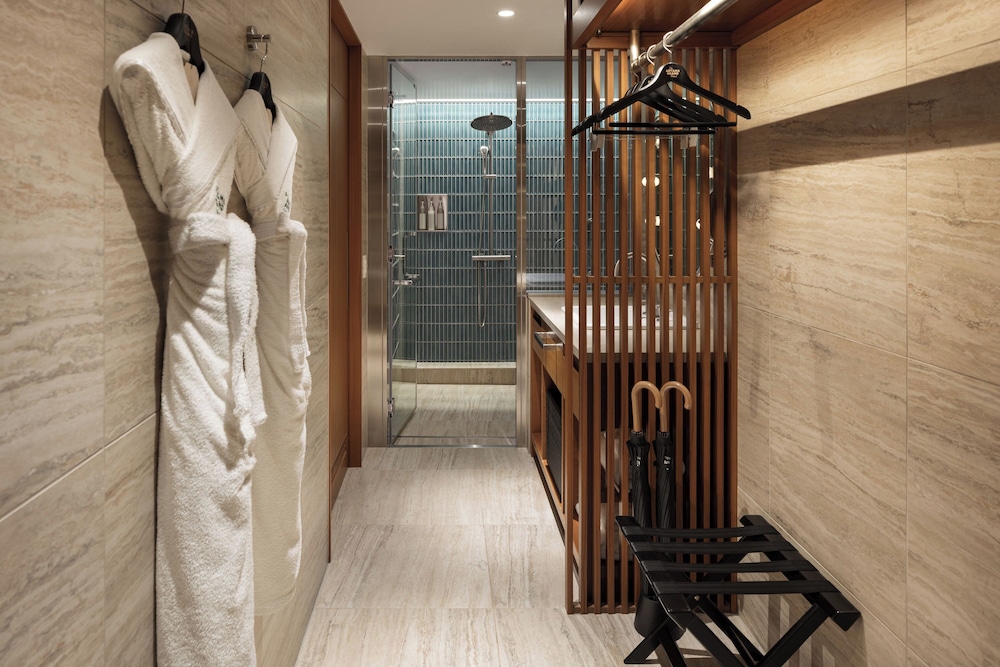 スーペリアクイーンルーム シティビュー 禁煙 バスルーム3 | THE AOYAMA GRAND HOTEL