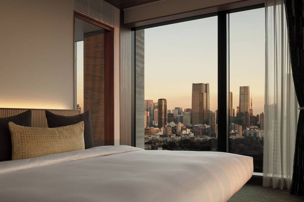 青山 スイートキング シティビュー 禁煙 客室15 | THE AOYAMA GRAND HOTEL