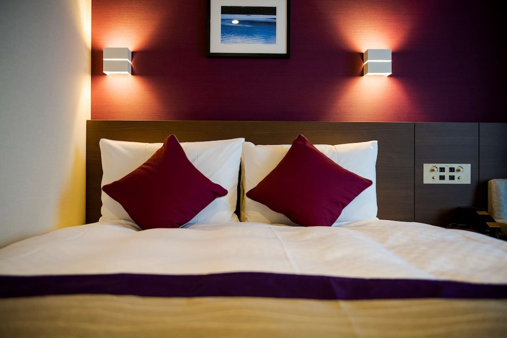 スーペリア ルーム ダブルベッド 1 台 禁煙 冷蔵庫 | ベストウェスタンプラス福岡天神南