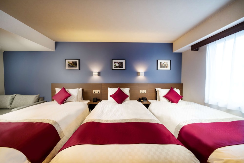 スタンダード ルーム シングルベッド 3 台 禁煙 冷蔵庫 (Larger Room) 客室4 | ベストウェスタンプラス福岡天神南