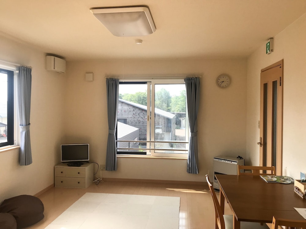 アパートメント 1 ベッドルーム リビング エリア0 | Trailside Apartments & Chalet