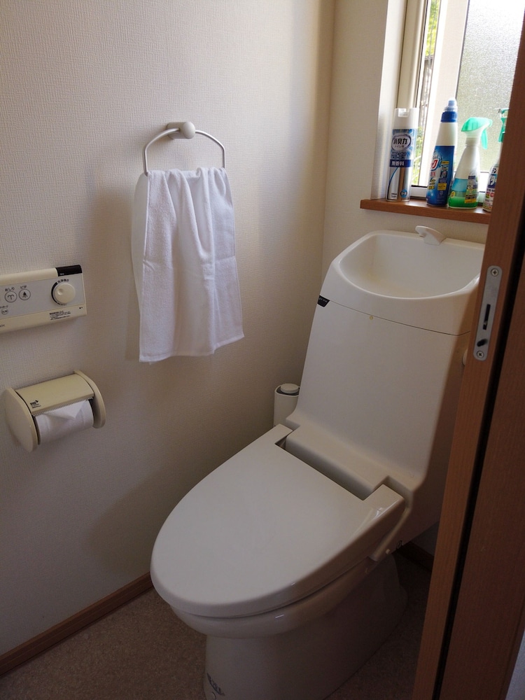 デラックス シャレー バスルーム0 | Trailside Apartments & Chalet