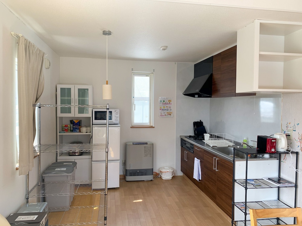 デラックス シャレー 専用キッチン2 | Trailside Apartments & Chalet