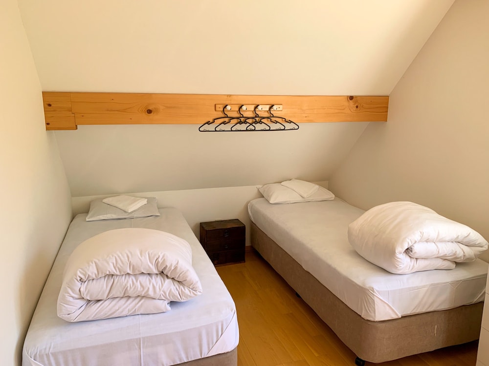 デラックス シャレー 客室3 | Trailside Apartments & Chalet