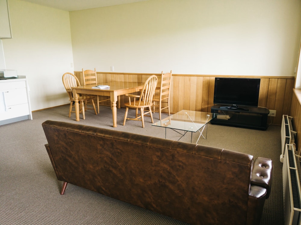 アパートメント マウンテンビュー リビングルーム0 | Yotei Town House