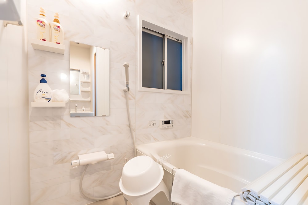 プライベートバケーションホーム バスルーム1 | Tsukiyume-kan