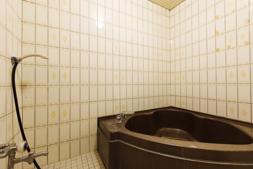 【富士山側】 12.5畳 和室 禁煙 バスルーム0 | 若神楼