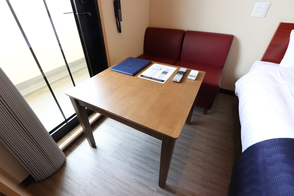 スタンダード ダブルルーム 客室2 | HOTEL KANADE 関空貝塚