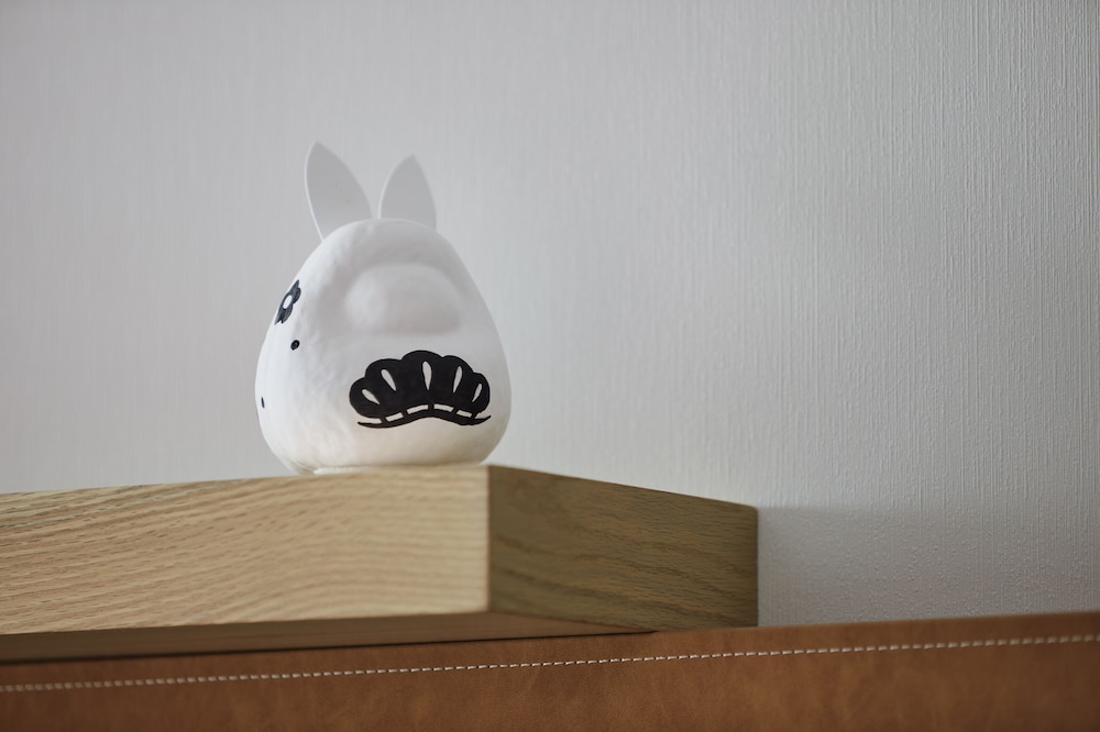 プレミアム ルーム キングベッド 1 台ソファーベッド付き 客室2 | ハイアット セントリック 金沢