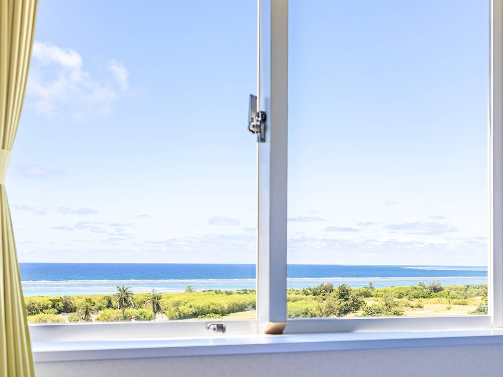 スタンダード ルーム シングルベッド 2 台 禁煙 客室3 | コンフォートホテル石垣島