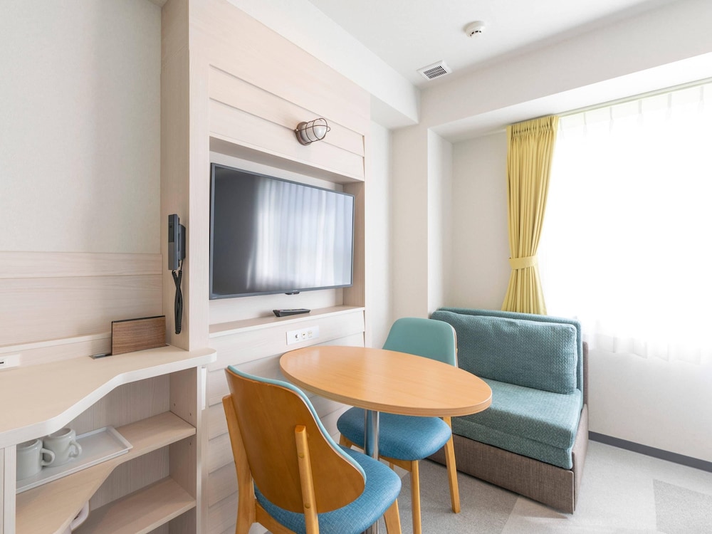 スーペリア ルーム シングルベッド 2 台 禁煙 客室5 | コンフォートホテル石垣島