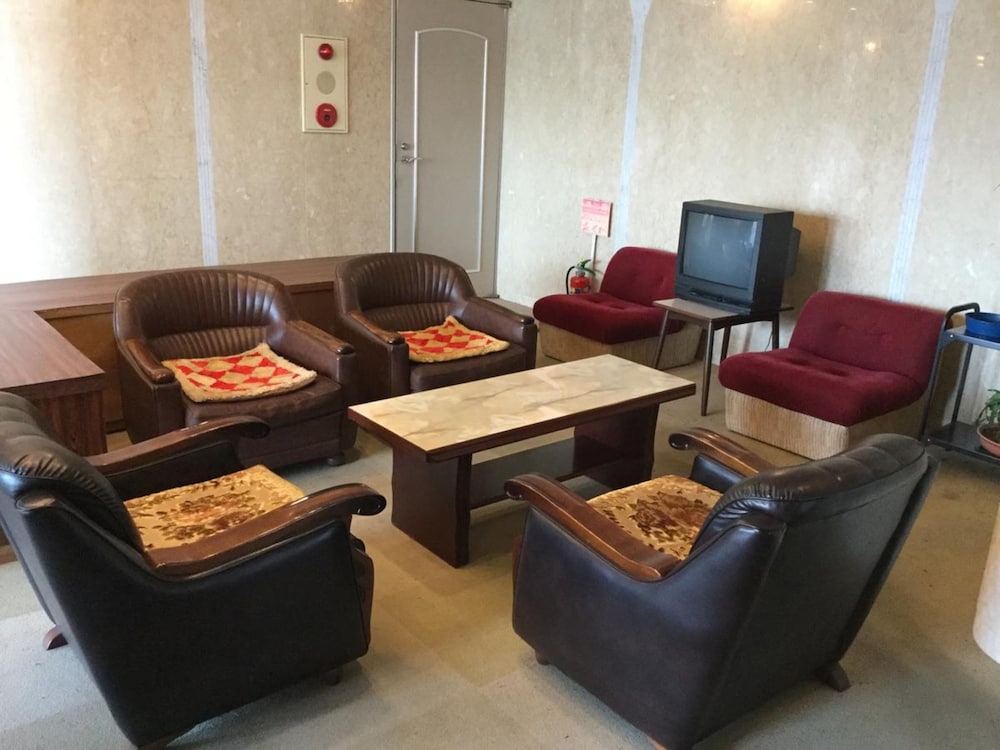 ロビーラウンジ1 | ビジネスホテルミナミ