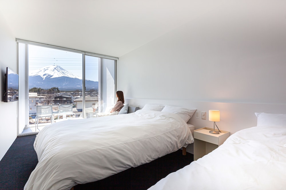 スタンダード ツインルーム 富士山ビュー 客室4 | THE GARDEN