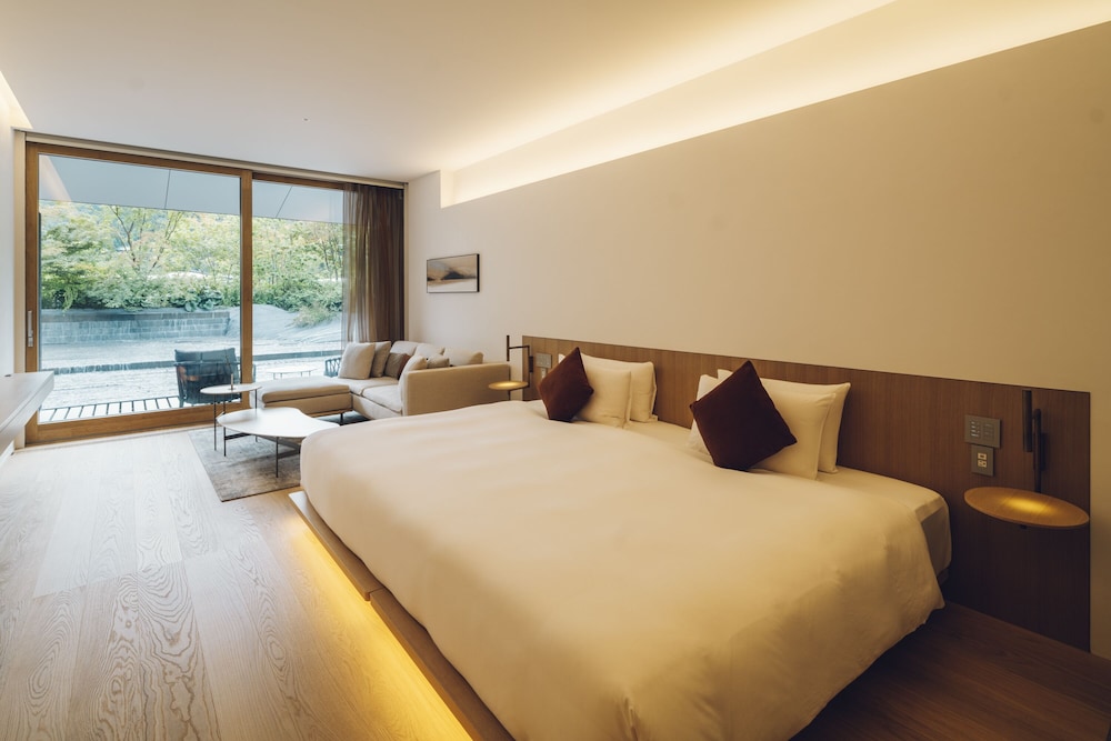 ダブルルーム バルコニー ガーデンビュー 客室7 | MUNI KYOTO