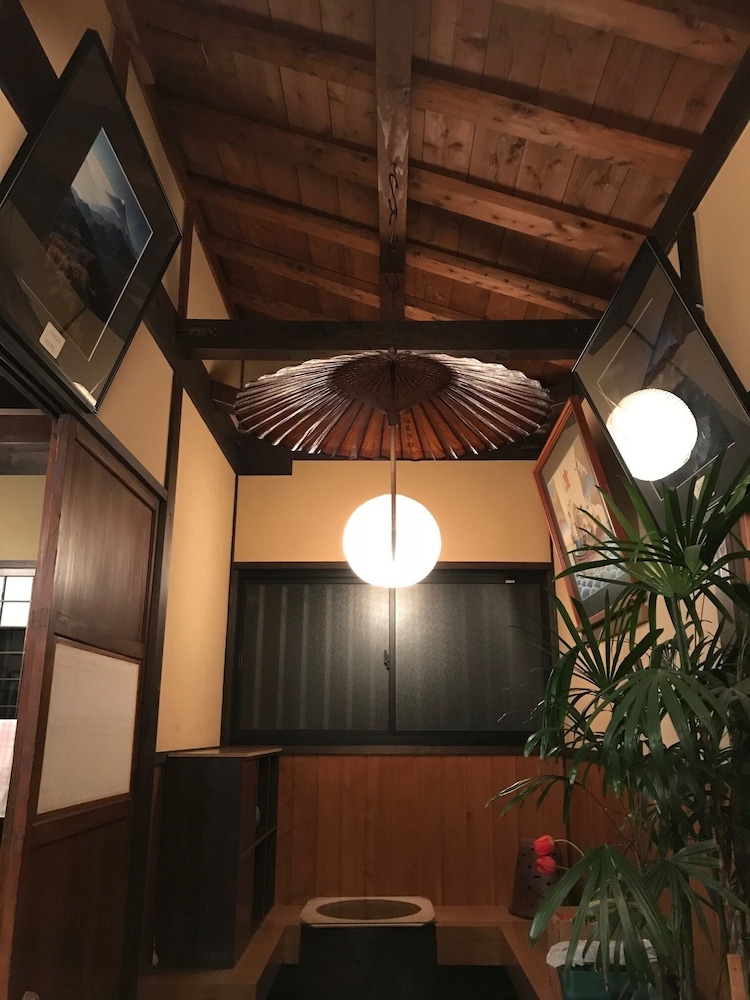 内部エントランス1 | お宿 こっち亭