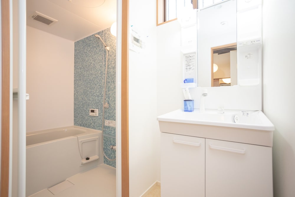 1軒家 バスルーム2 | Enraku