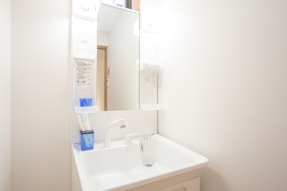 1軒家 バスルームのシンク0 | Enraku