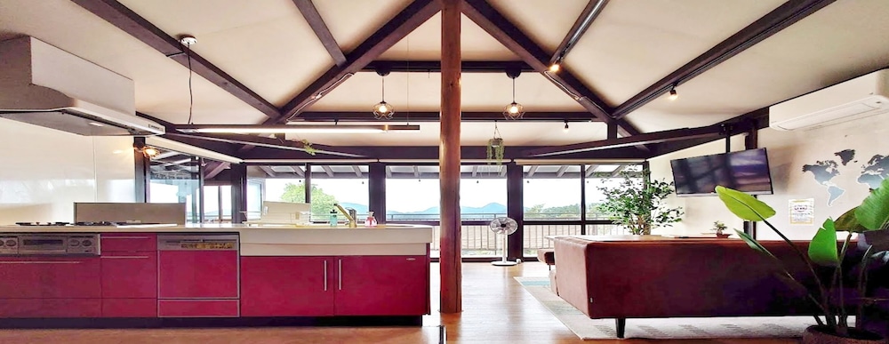 一棟貸し 伊豆Ricca 専用キッチン2 | 伊豆 Ricca