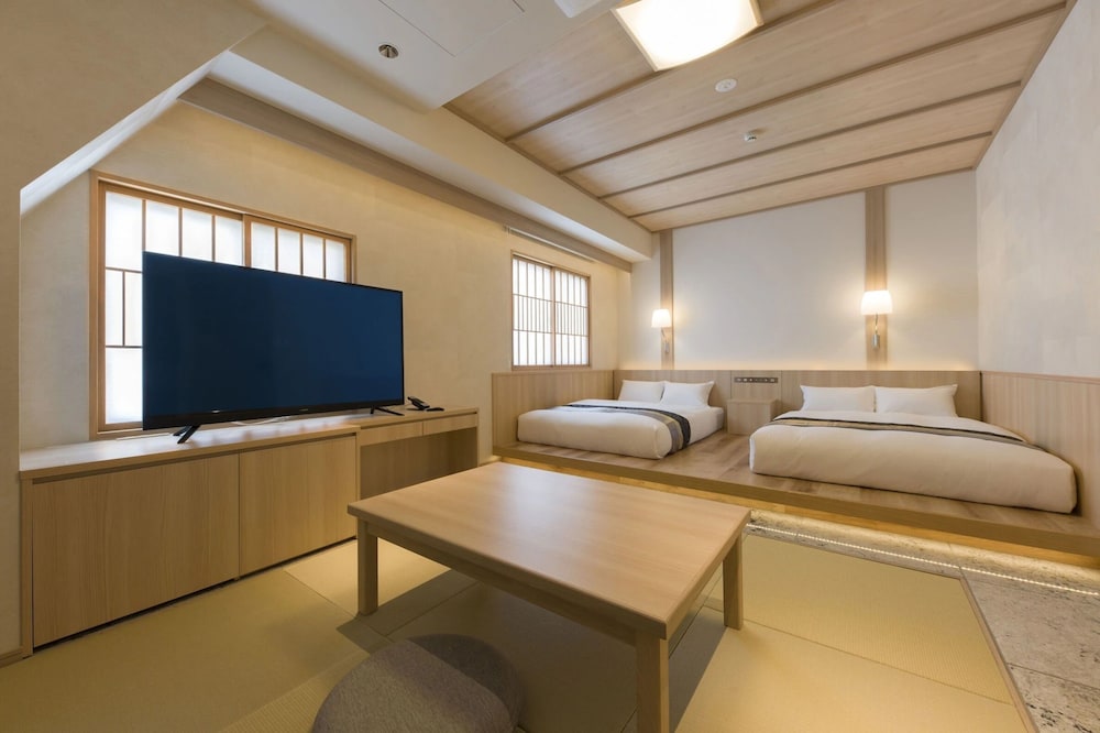 スーペリアファミリールーム 禁煙 | IAM HOTEL