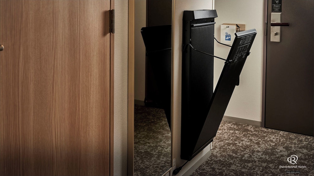[禁煙/景観なし] スーペリアダブル 客室の設備とサービス1 | ダイワロイネットホテル福山駅前