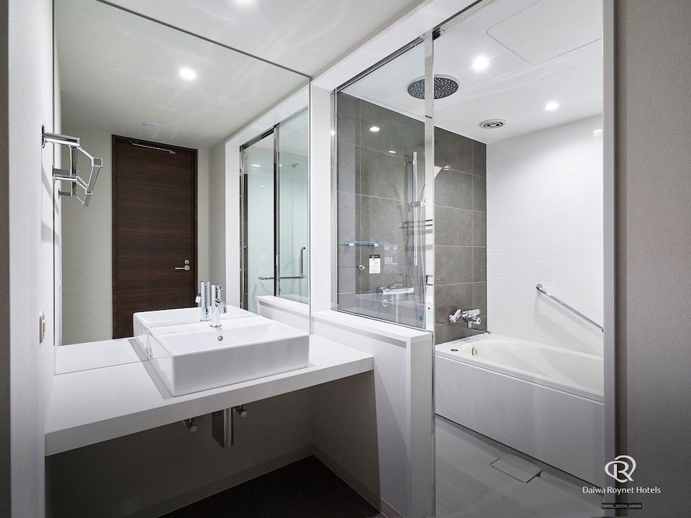 [禁煙/景観なし] スーペリアダブル バスルーム0 | ダイワロイネットホテル福山駅前