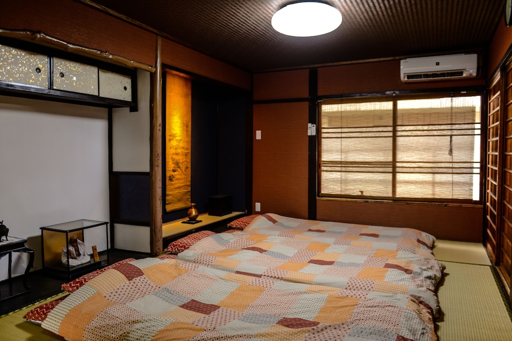 西大路TANUKI | Nishioji Tanuki