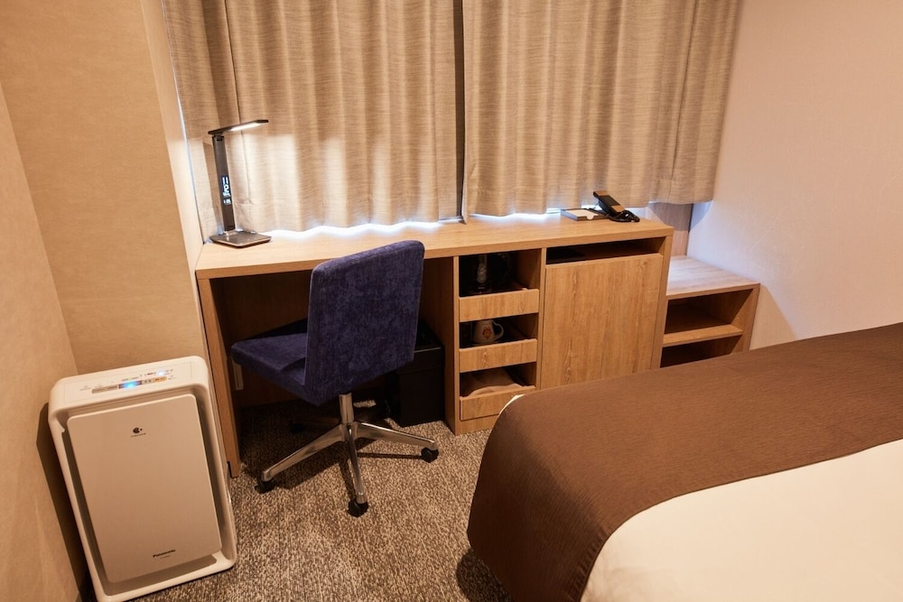 スタンダード セミダブルルーム 2名利用 禁煙 客室1 | レンブラントスタイル本厚木