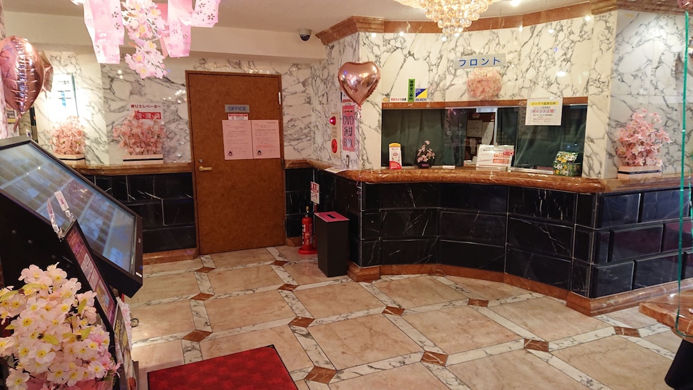 フロント1 | HOTEL ZIPS - 大人限定