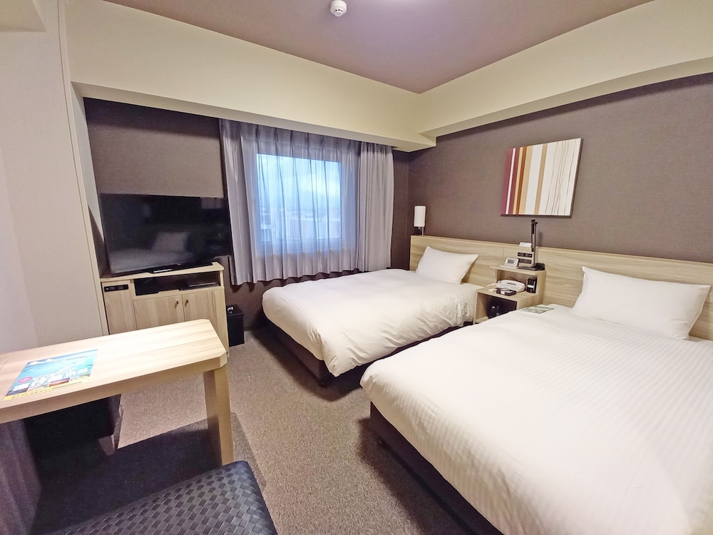 ツインルーム 喫煙可 | ホテルルートイン山梨中央
