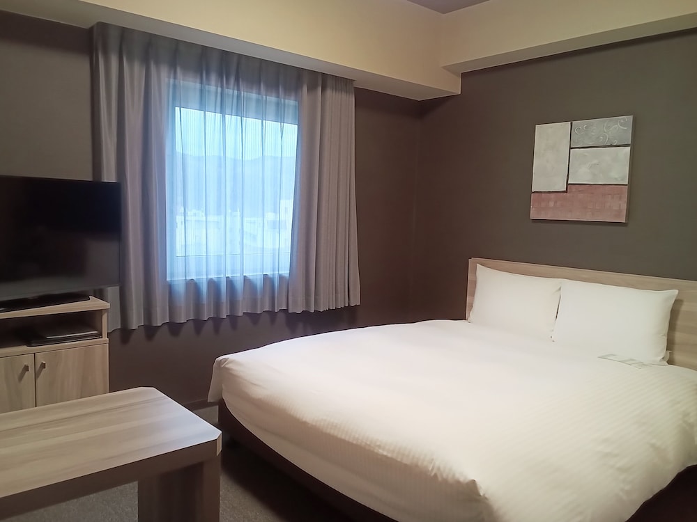 ダブルルーム 喫煙可 | ホテルルートイン浜田駅前
