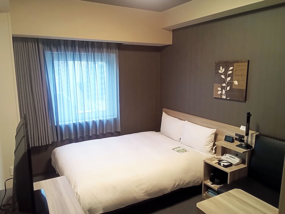 セミダブルルーム 禁煙 | ホテルルートイン浜田駅前