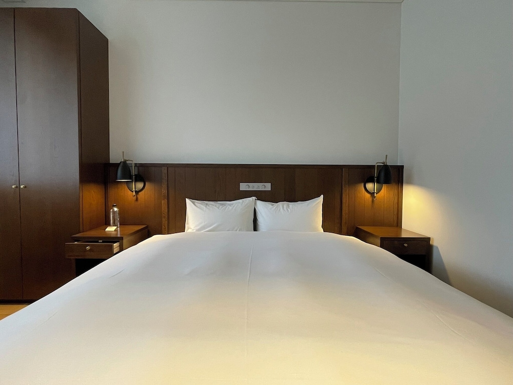 スーペリア ダブルルーム 客室2 | 五島列島リゾートホテルマルゲリータ奈良尾