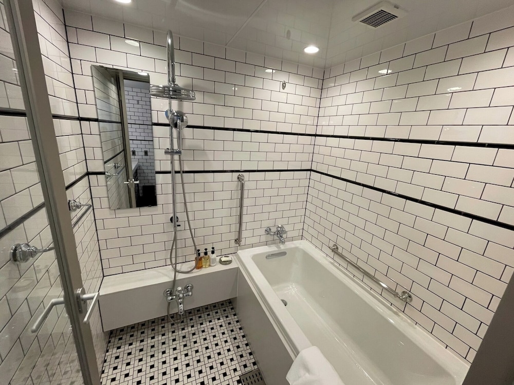 デラックス トリプルルーム バスルーム0 | 五島列島リゾートホテルマルゲリータ奈良尾