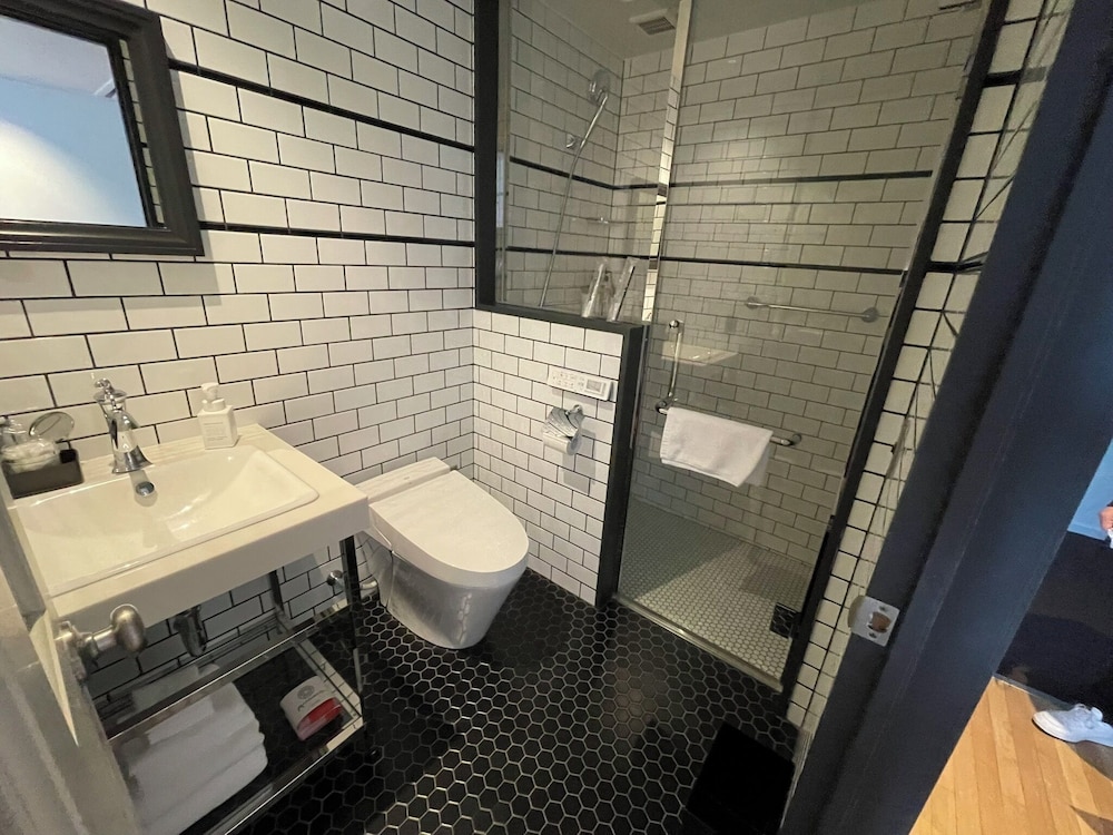 スーペリア ダブルルーム バスルーム0 | 五島列島リゾートホテルマルゲリータ奈良尾