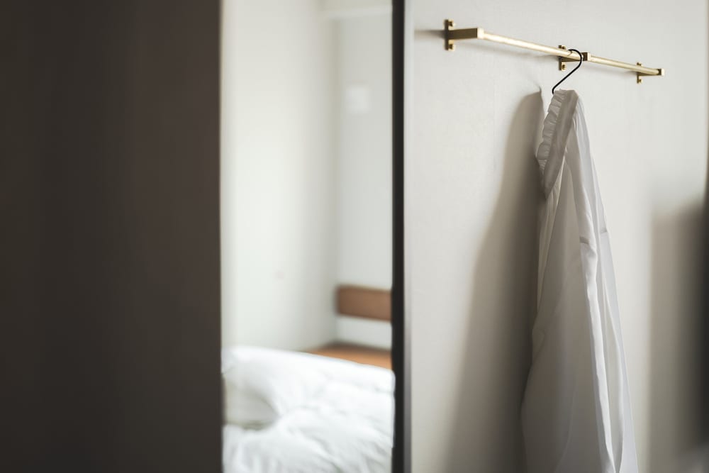 ダブルルーム 禁煙 (15㎡) 客室の設備とサービス1 | ネストホテル広島駅前