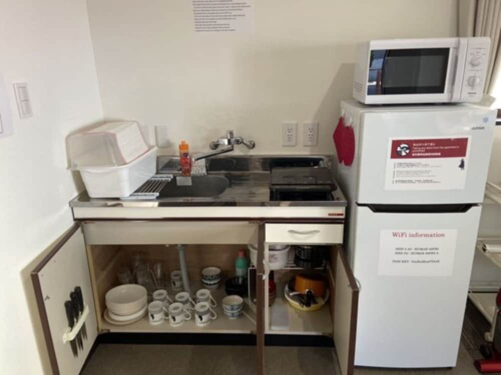 ファミリー ルーム 専用キッチン2 | Guest House Shine Bright