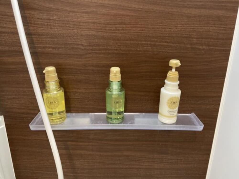 ファミリー ルーム バスルーム0 | Guest House Shine Bright