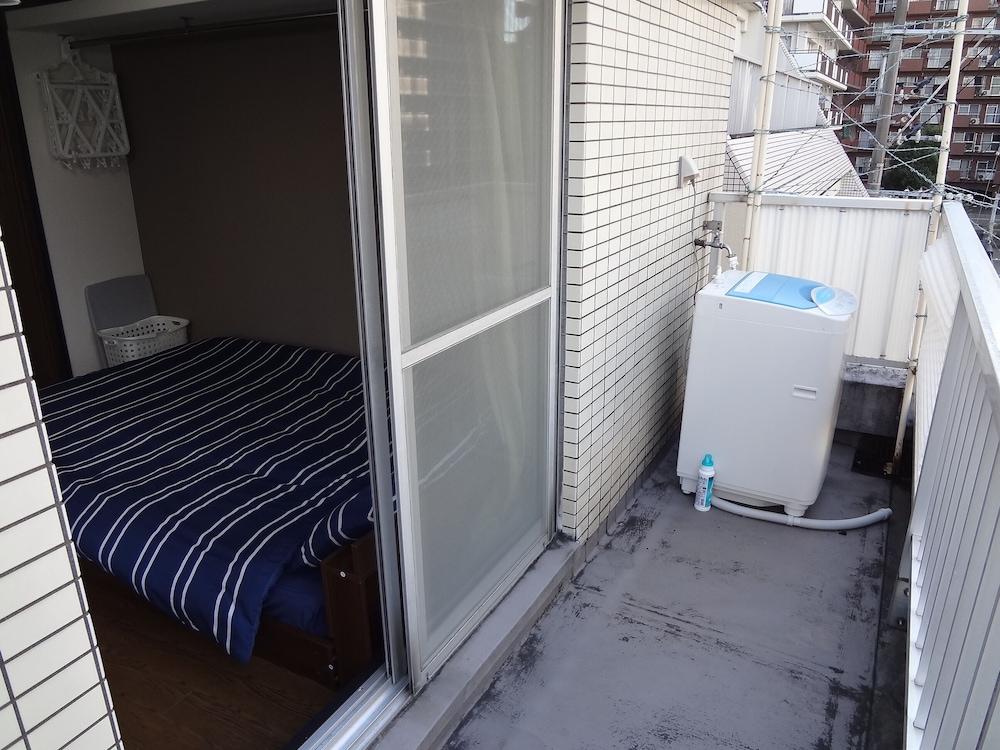 スタンダード ルーム (402) バルコニー0 | Guest House Zen Hakata Ohori Park 1