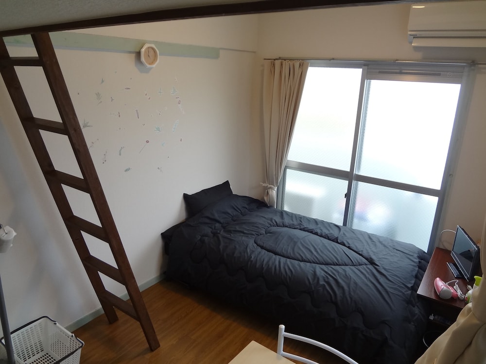 スタンダード ルーム ロフト付(303) 客室5 | Guest House Zen Hakata Nishijin