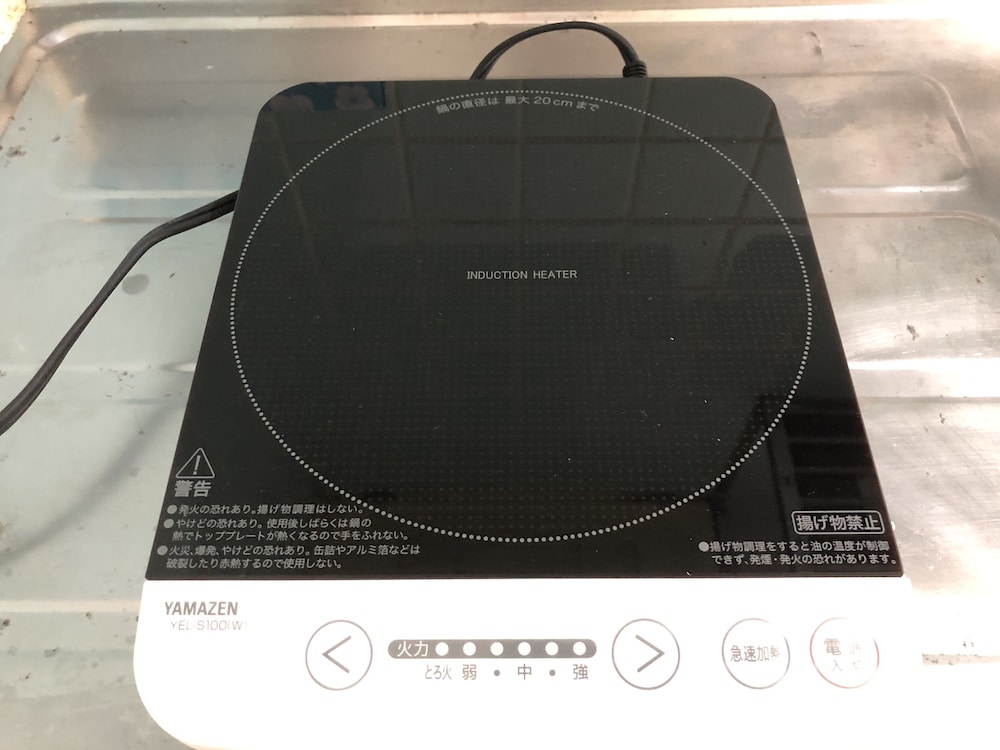 スタンダード ルーム ロフト付(303) 専用キッチン0 | Guest House Zen Hakata Nishijin