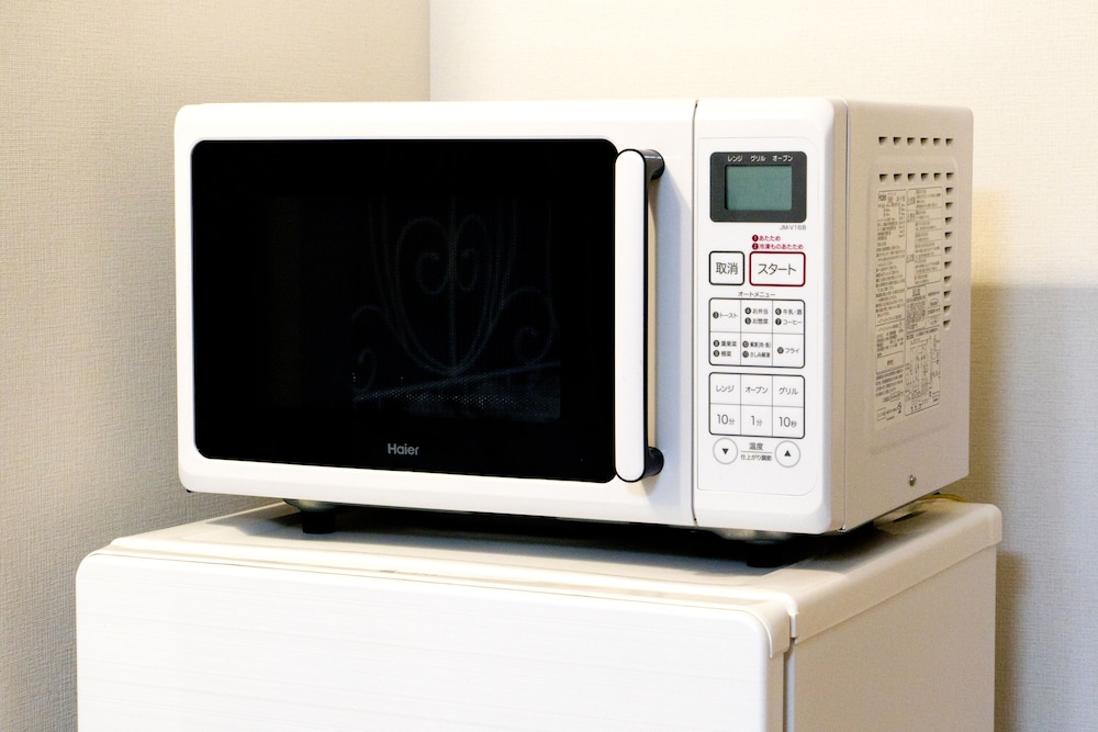 デラックス ルーム (201) 電子レンジ0 | ミニホテル新宿フロント 201