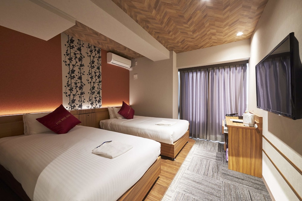 客室1 | FIVE HOTEL OSAKA 客室1 | FIVE HOTEL OSAKA