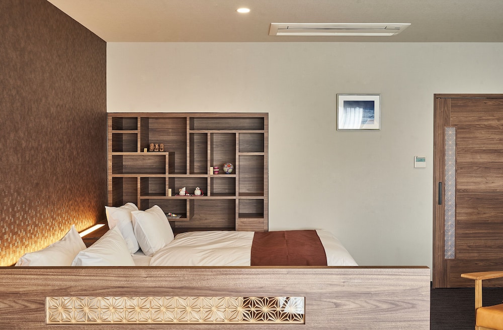 ラグジュアリーデラックスツイン 禁煙 客室4 | 司ロイヤルホテル