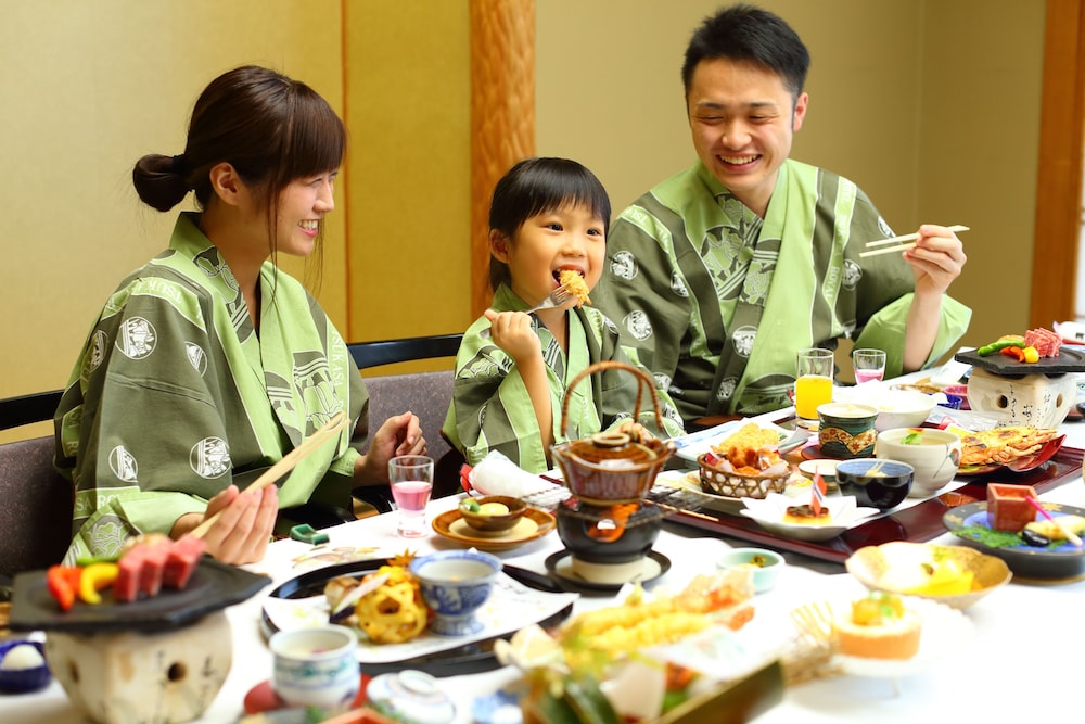 レストラン1 | 司ロイヤルホテル レストラン1 | 司ロイヤルホテル