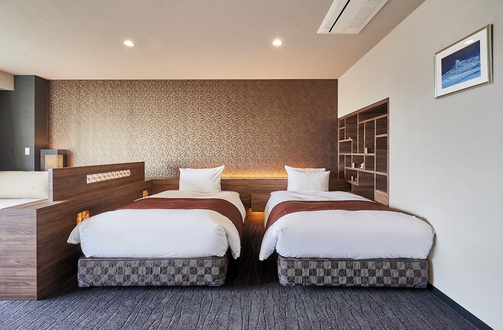 ラグジュアリーデラックスツイン 禁煙 客室6 | 司ロイヤルホテル