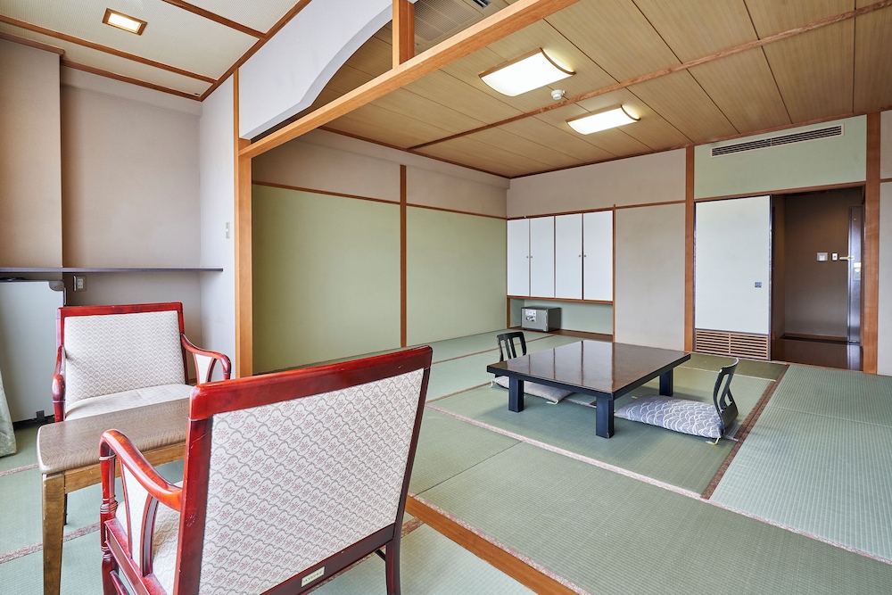 和室 (12.5畳), 喫煙可 客室3 | 司ロイヤルホテル